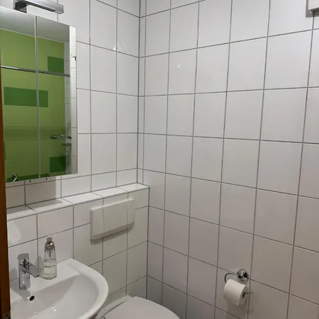 Woessner *